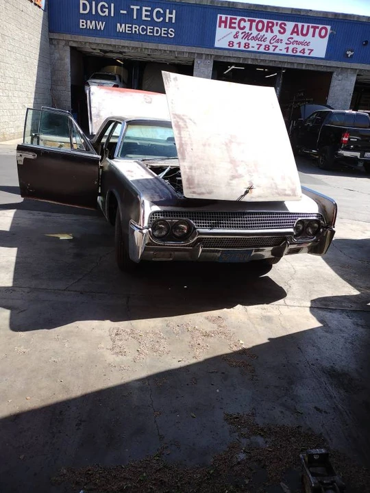 1961 Lincoln Continental 4th Gen - Image 18 of 24