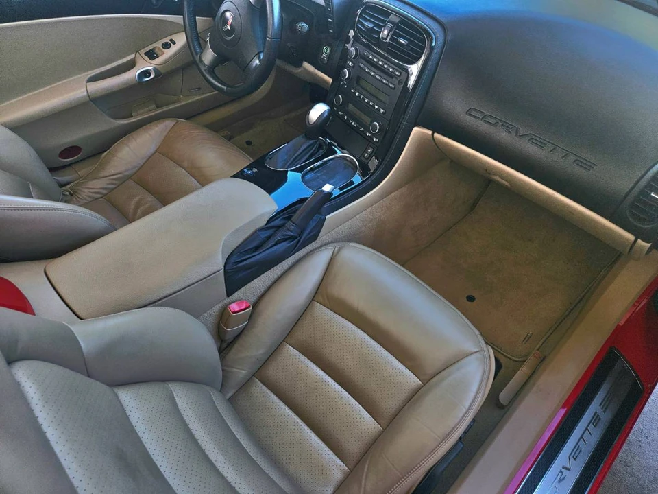 2008 Chevrolet Corvette C6 - Image 11 of 18