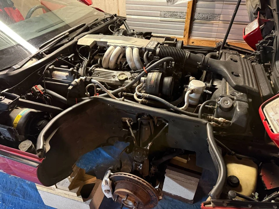 1986 Chevrolet Corvette C4 - Image 16 of 18