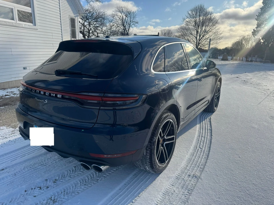 2019 Porsche Macan - Image 12 of 31