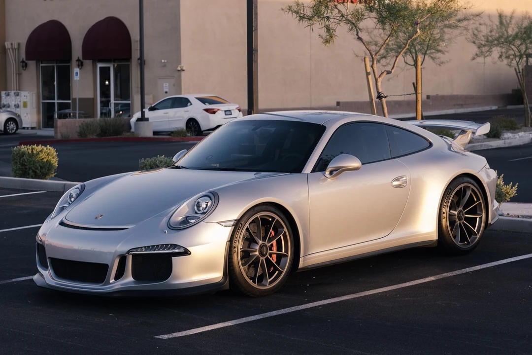 2014 Porsche 991 GT3 - Image 2 of 8