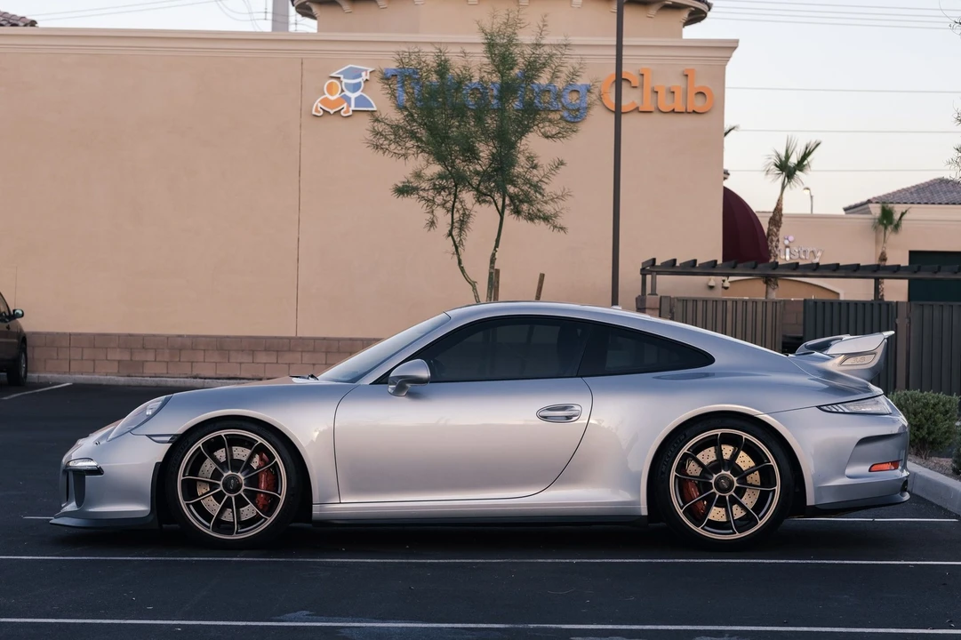 2014 Porsche 991 GT3 - Image 6 of 8