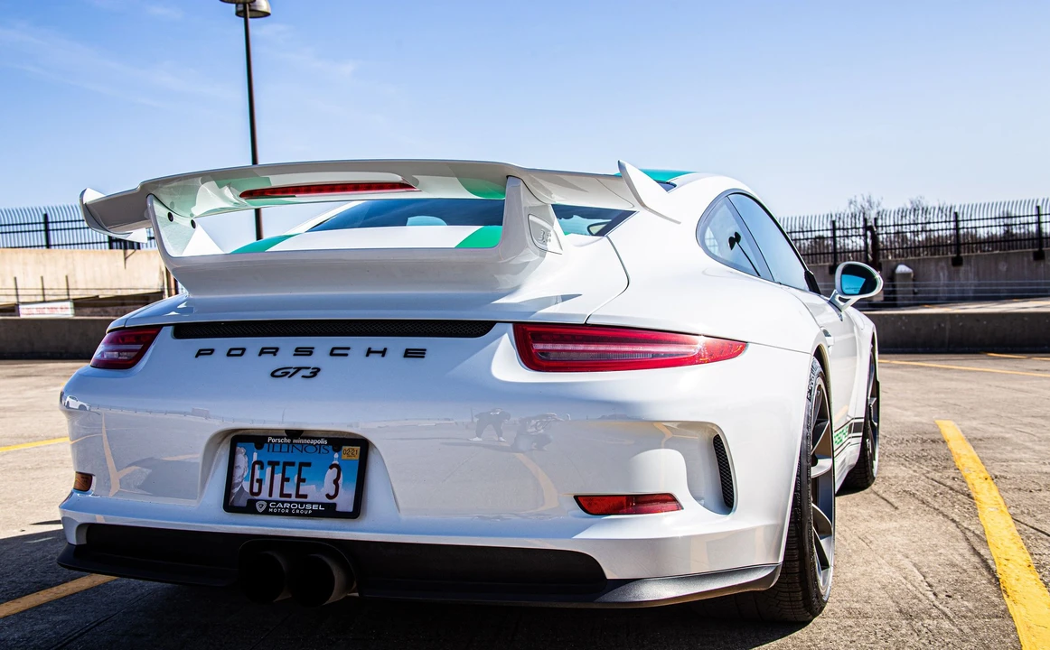 2014 Porsche 991 GT3 - Image 7 of 20