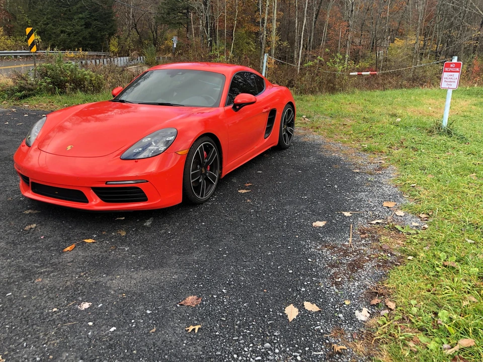 2017 Porsche 718 Cayman S - Image 9 of 9