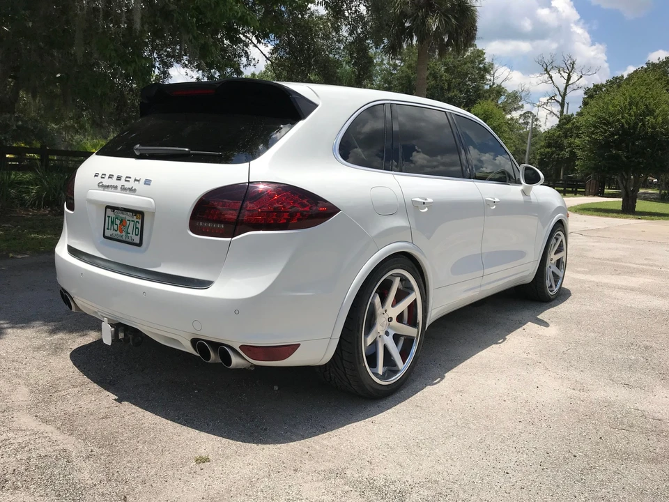 2013 Porsche 958 Cayenne Turbo - Image 3 of 7