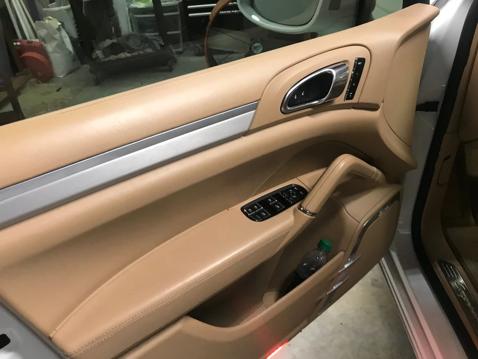 2013 Porsche 958 Cayenne Turbo - Image 6 of 7
