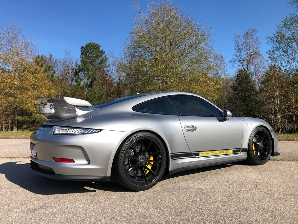 2015 Porsche 991 GT3 - Image 2 of 19