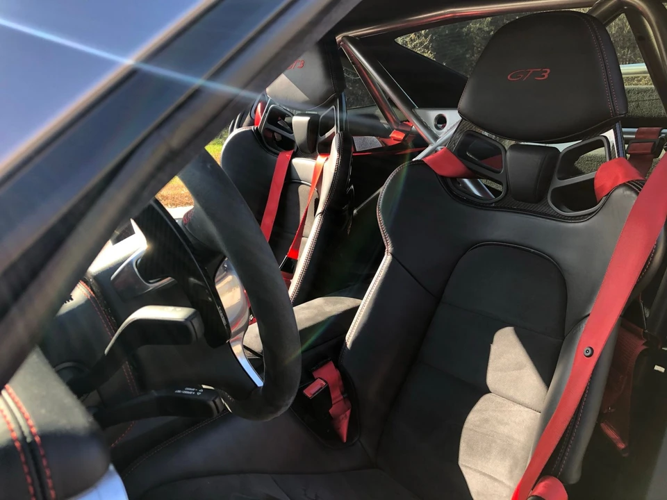2015 Porsche 991 GT3 - Image 16 of 19