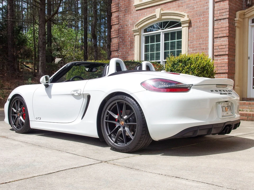 2015 Porsche 981 Boxster GTS - Image 4 of 31