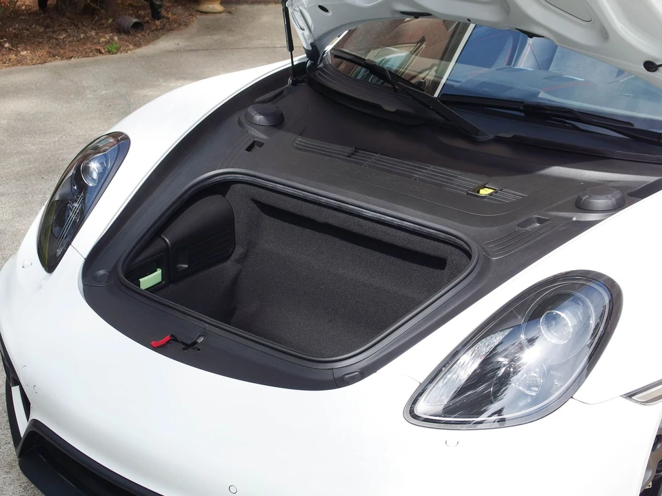 2015 Porsche 981 Boxster GTS - Image 24 of 31