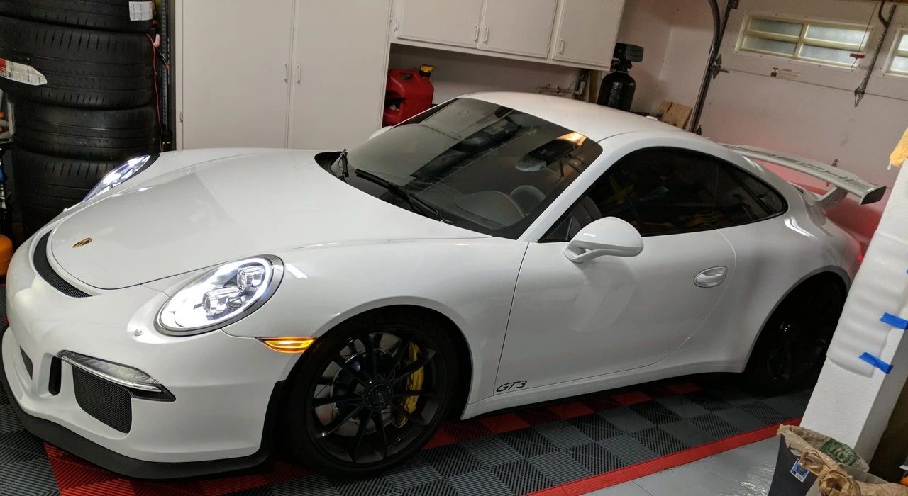 2015 Porsche 991 GT3 - Image 9 of 30