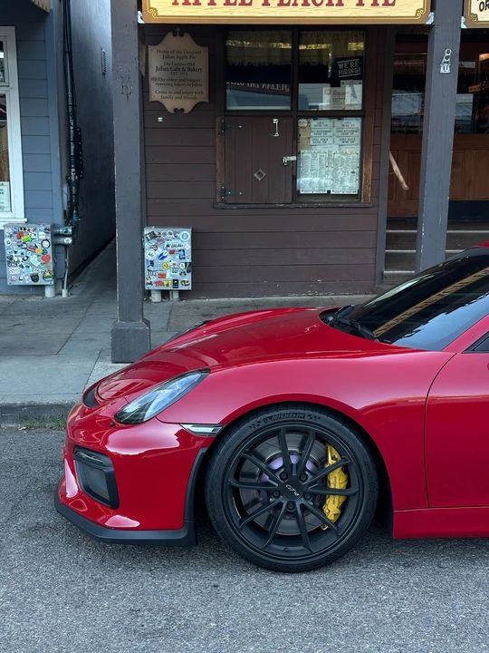 2016 Porsche 981 Cayman GT4 - Image 8 of 8