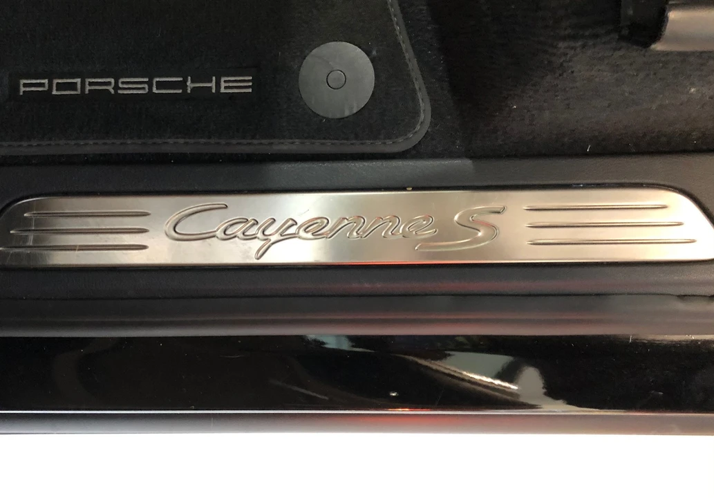 2016 Porsche 958 Cayenne S - Image 21 of 22
