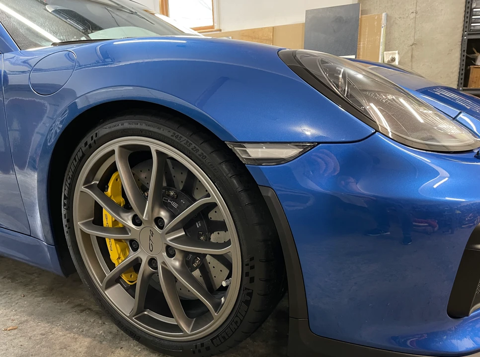 2016 Porsche 981 Cayman GT4 - Image 4 of 13