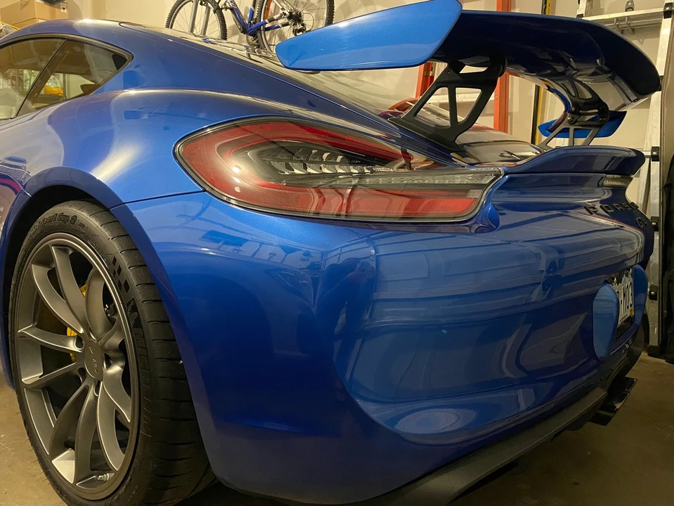 2016 Porsche 981 Cayman GT4 - Image 6 of 9