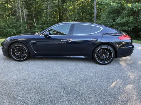 2016 Porsche Panamera 4S
