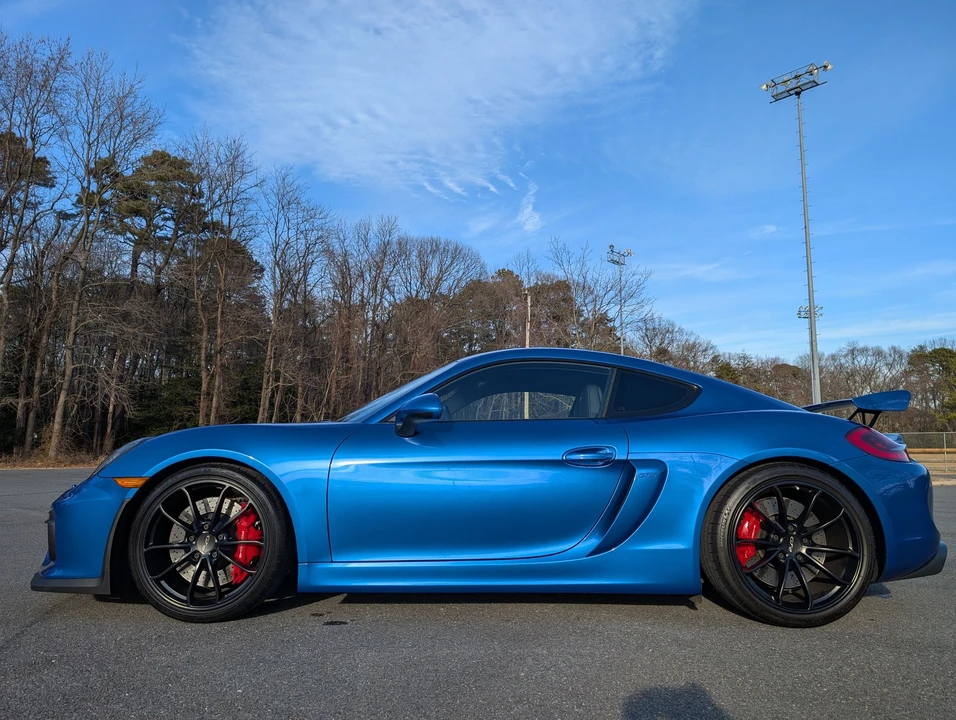 2016 Porsche 981 Cayman GT4 - Image 5 of 31