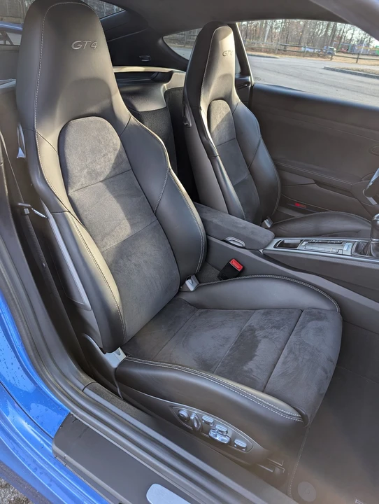 2016 Porsche 981 Cayman GT4 - Image 21 of 31