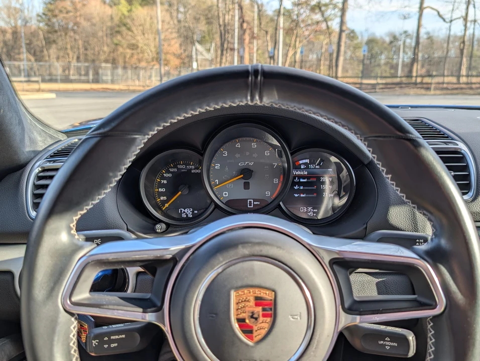 2016 Porsche 981 Cayman GT4 - Image 12 of 31