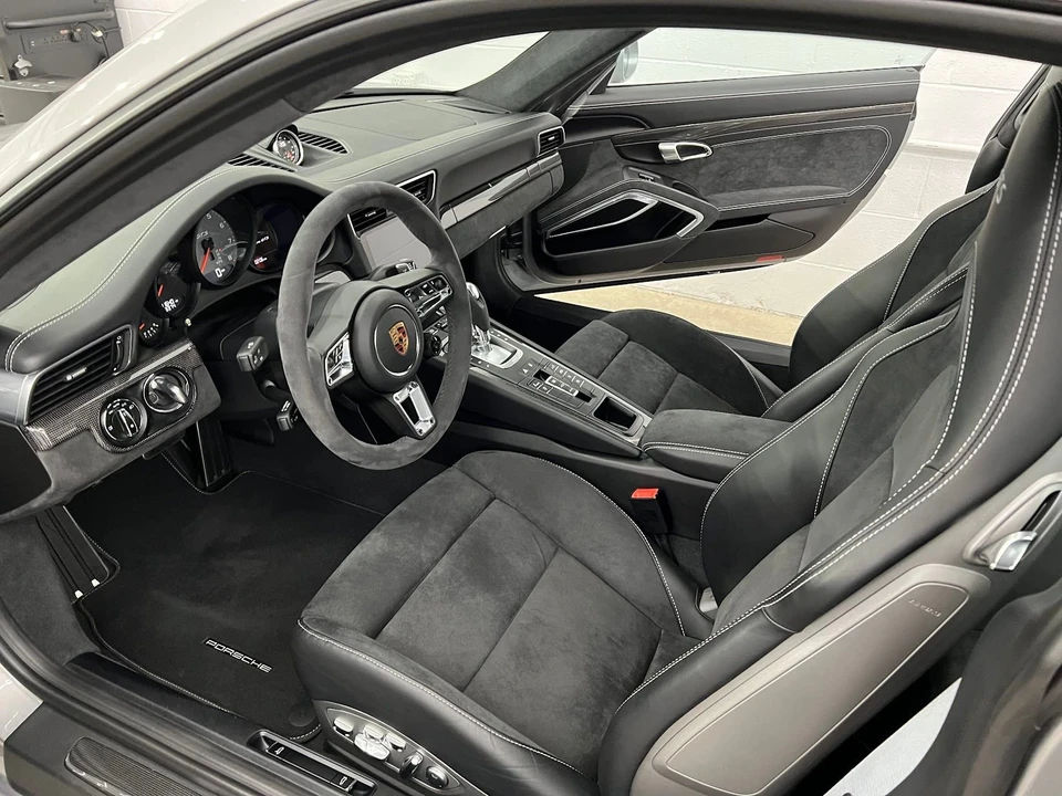 2017 Porsche 991 Carrera GTS - Image 3 of 7