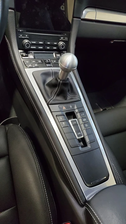 2017 Porsche 991 Targa 4 & 4S - Image 7 of 23