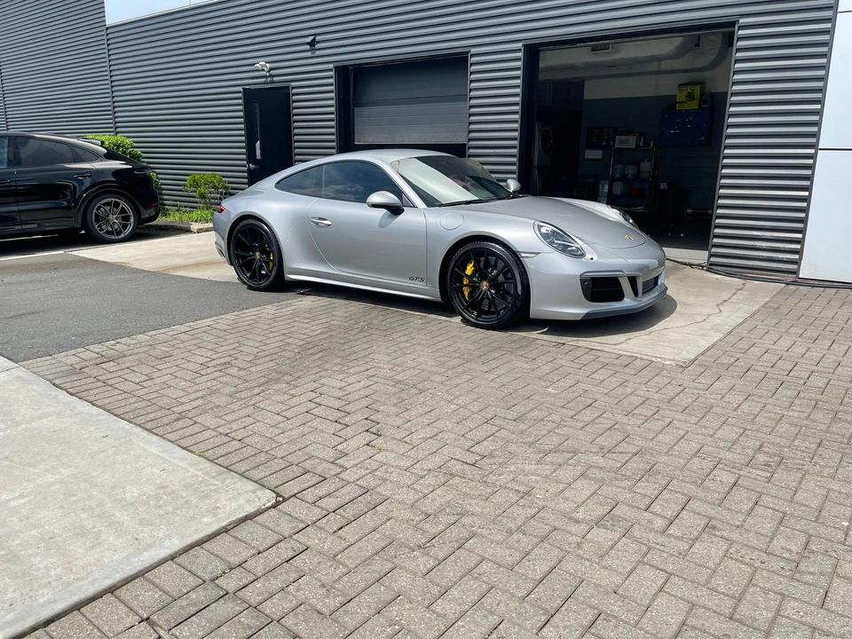2017 Porsche 991 Carrera GTS - Image 3 of 12