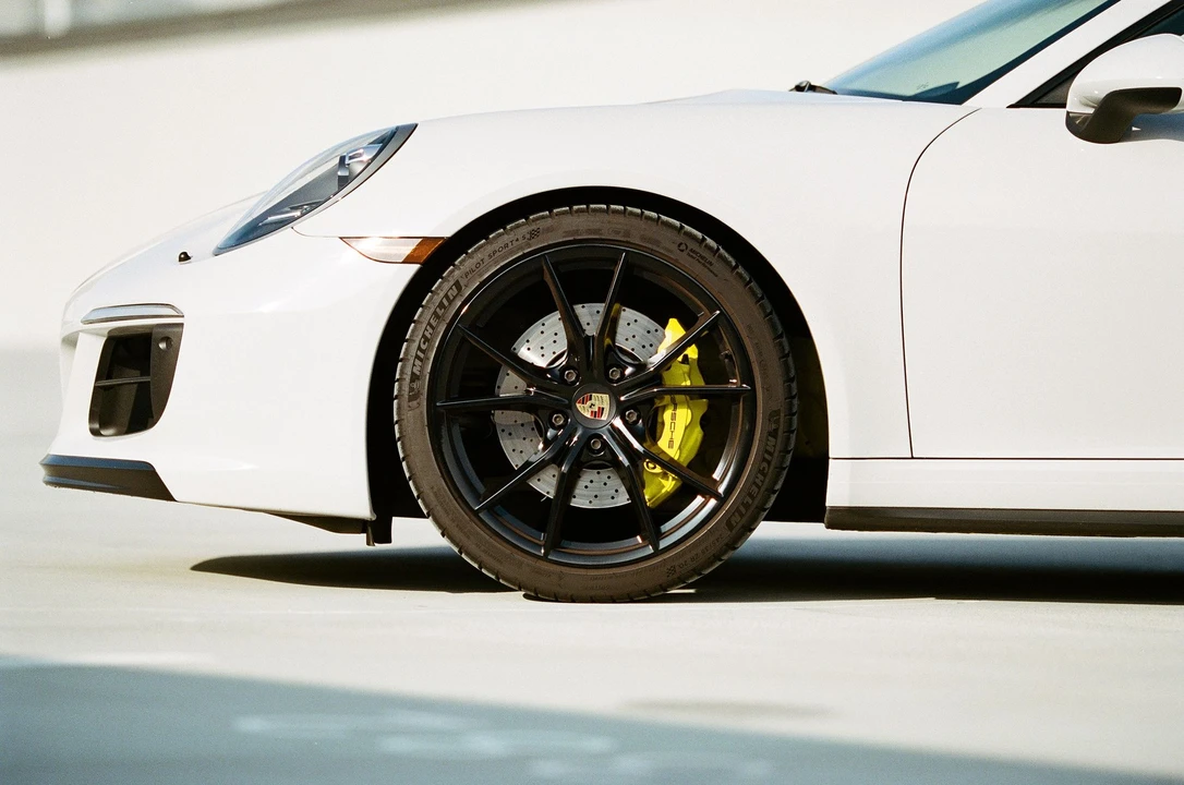 2017 Porsche 991 Carrera GTS - Image 5 of 25