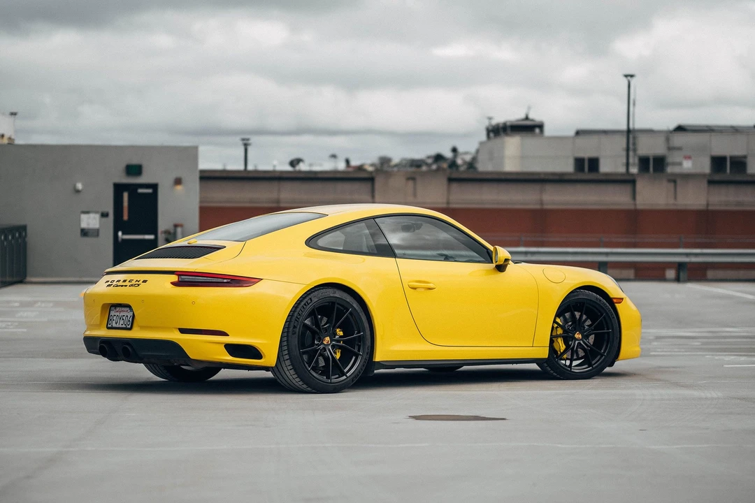 2017 Porsche 991 Carrera GTS - Image 13 of 27