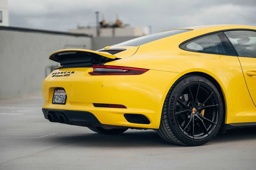 2017 Porsche 991 Carrera GTS - Image 5 of 27