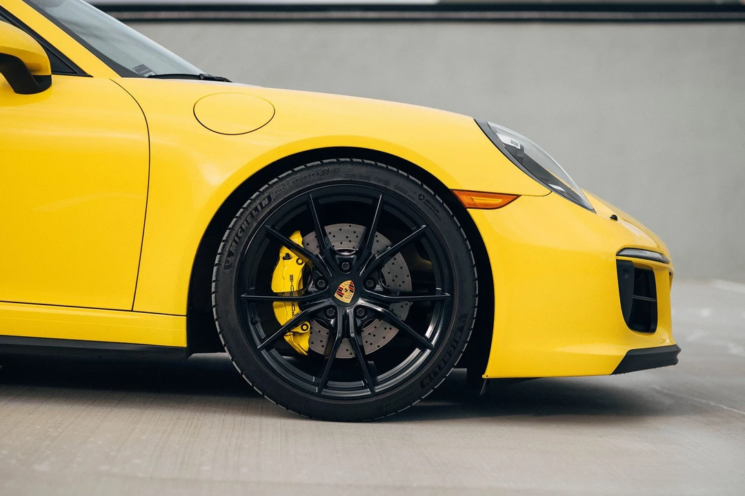 2017 Porsche 991 Carrera GTS - Image 8 of 27