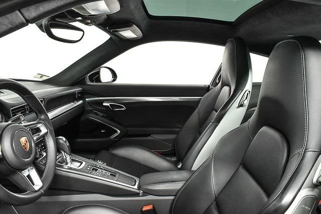 2017 Porsche 991 Turbo - Image 5 of 6