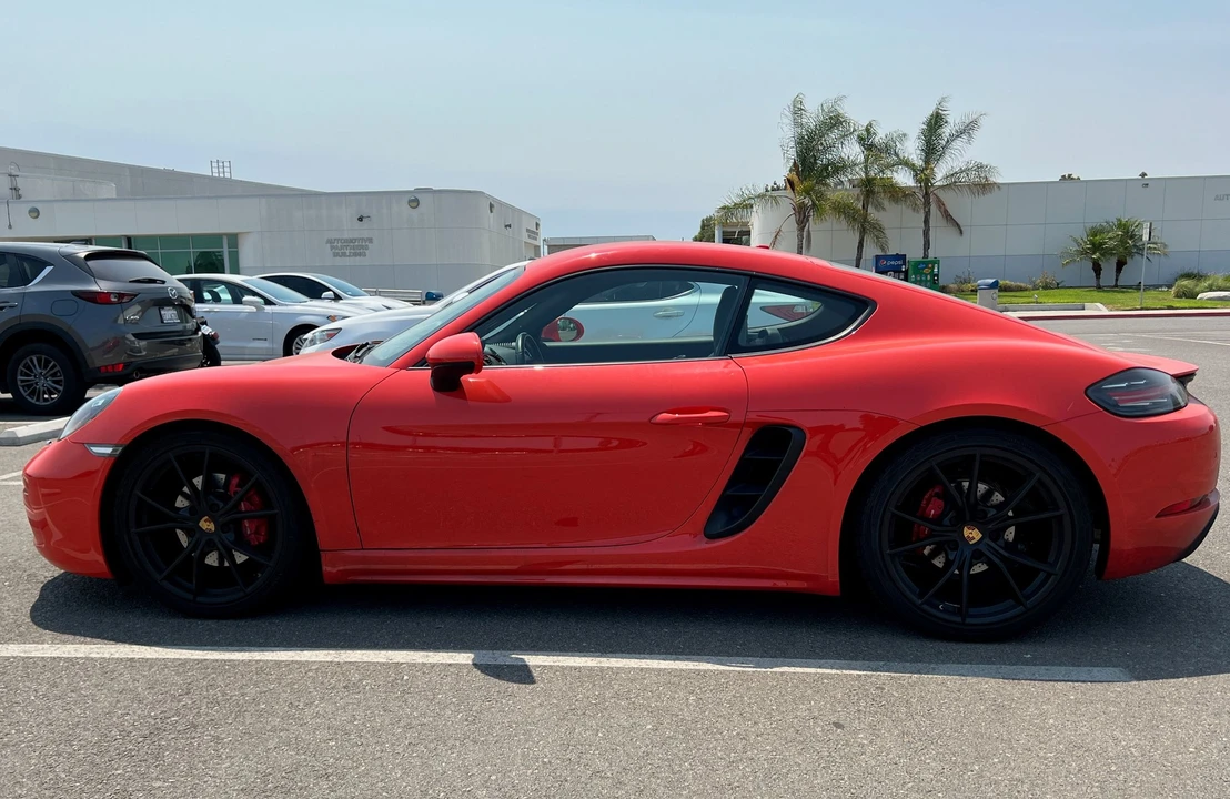 2017 Porsche 718 Cayman S - Image 9 of 12