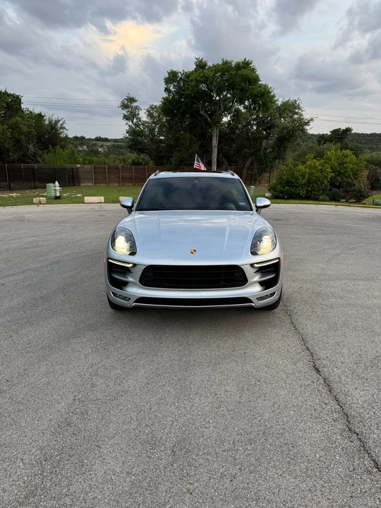 2017 Porsche Macan GTS - Image 5 of 15