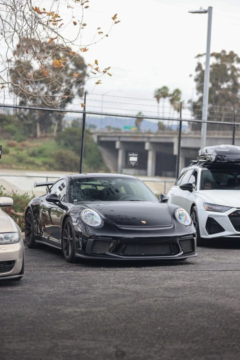 2018 Porsche 991 GT3 - Image 2 of 11