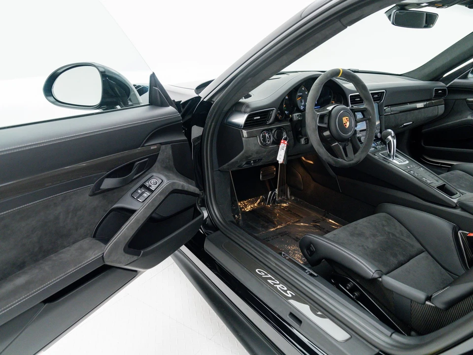 2018 Porsche 991 GT2 RS - Image 21 of 31