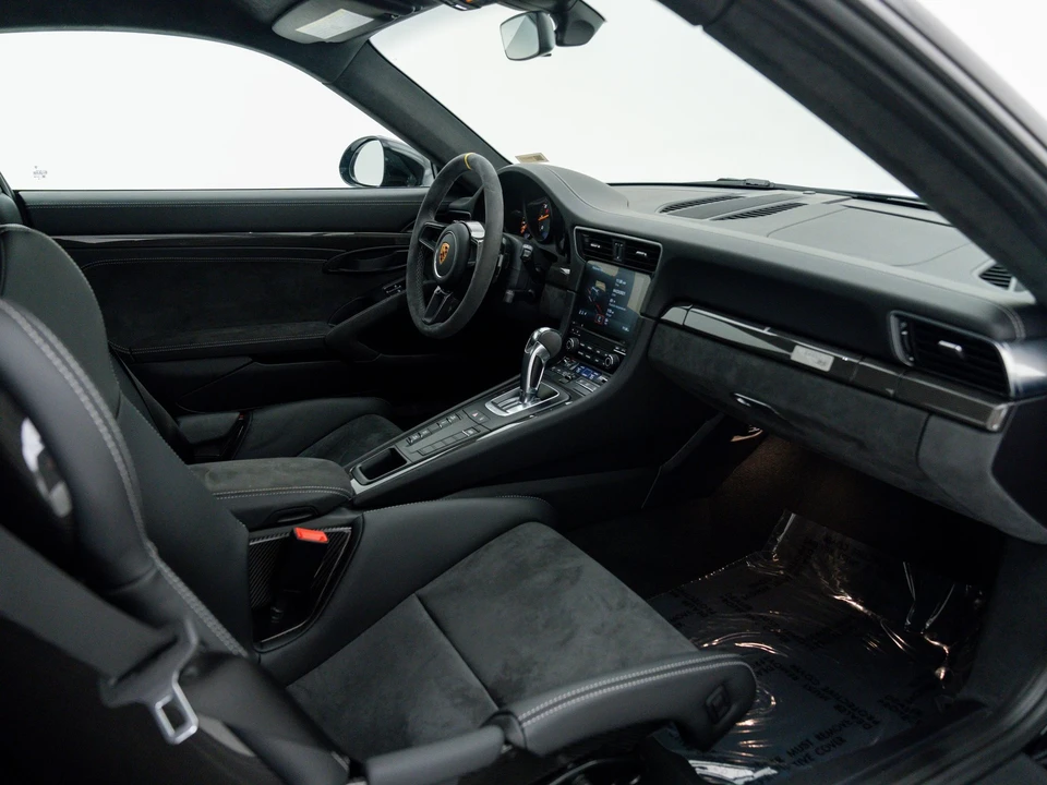 2018 Porsche 991 GT2 RS - Image 20 of 31