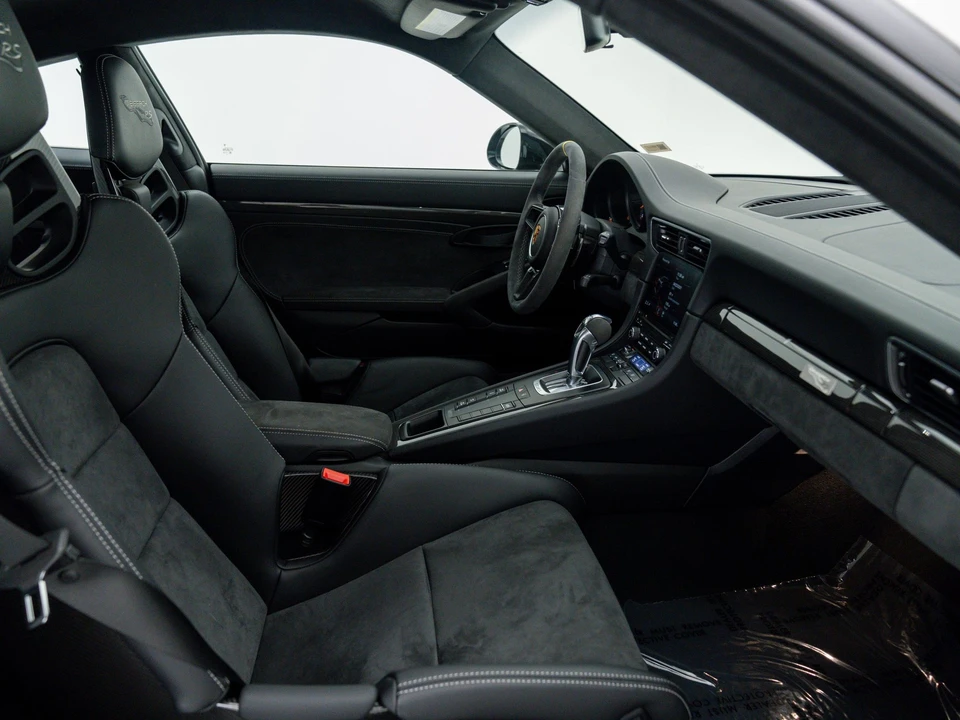 2018 Porsche 991 GT2 RS - Image 19 of 31