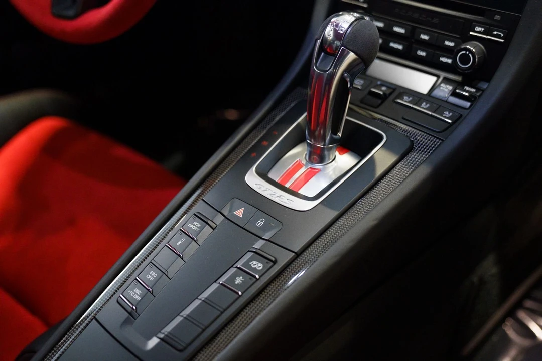 2018 Porsche 991 GT2 RS - Image 11 of 27