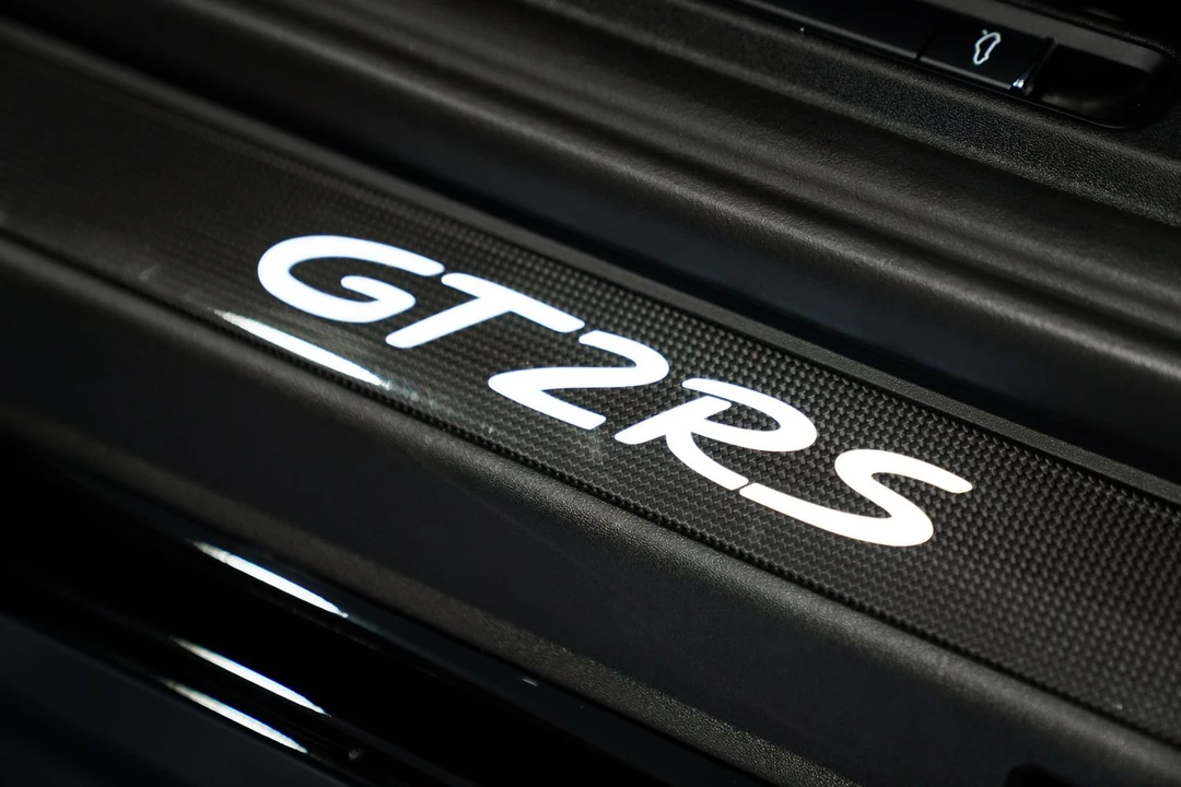 2018 Porsche 991 GT2 RS - Image 18 of 27