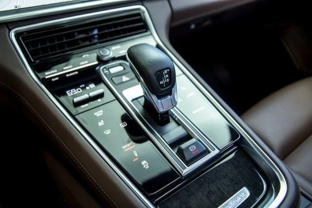 2018 Porsche 971 Panamera Turbo - Image 13 of 19