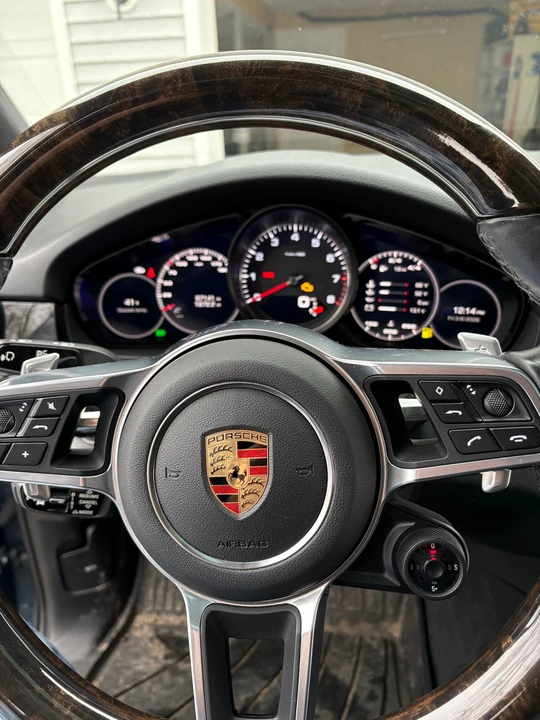 2019 Porsche 9Y0/9Y3 Cayenne S - Image 9 of 16