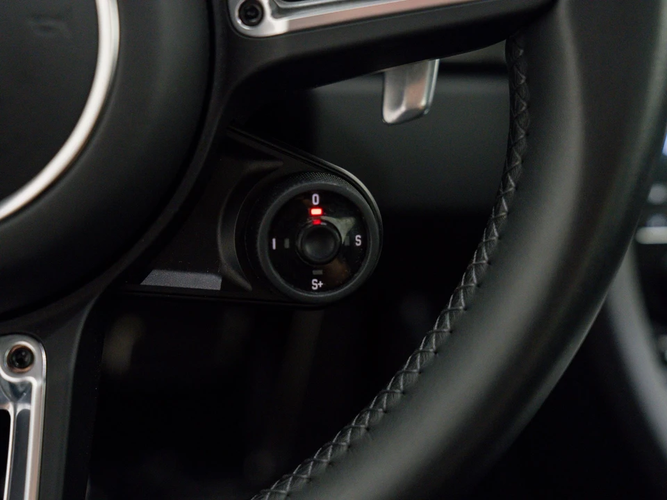 2019 Porsche 991 Turbo S - Image 15 of 28