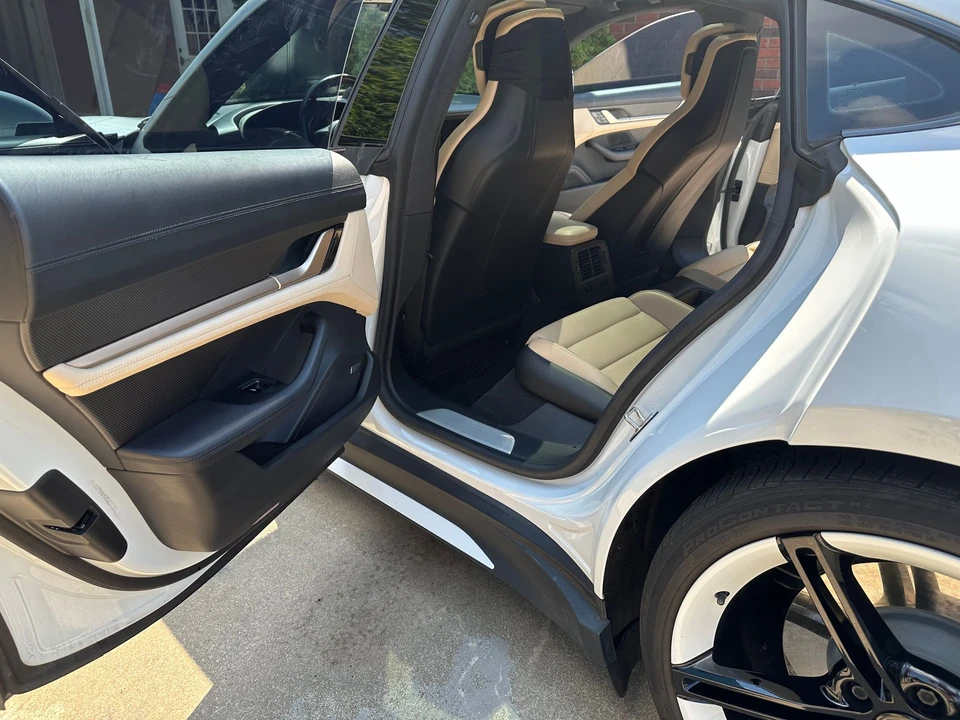 2020 Porsche Taycan Turbo - Image 11 of 15