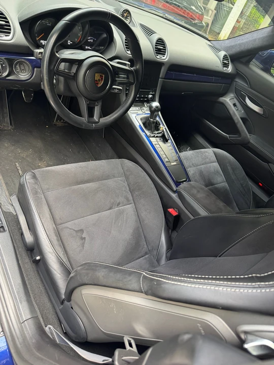 2021 Porsche 718 Cayman - Image 5 of 11