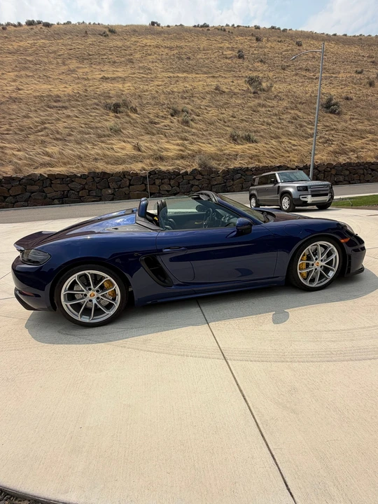2021 Porsche 718 Boxster Spyder - Image 12 of 24