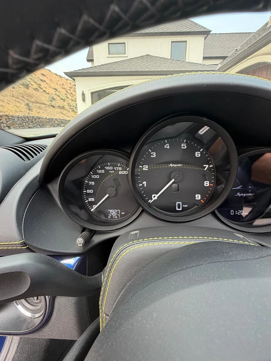 2021 Porsche 718 Boxster Spyder - Image 20 of 24
