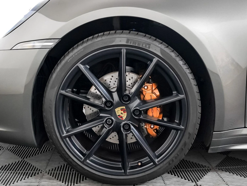 2021 Porsche 992 Carrera - Image 4 of 20