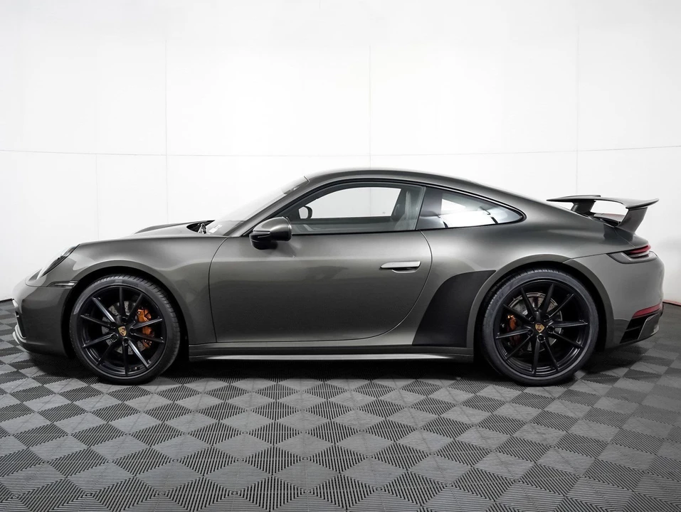 2021 Porsche 992 Carrera - Image 13 of 20