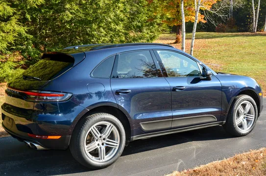 2021 Porsche Macan S - Image 2 of 10