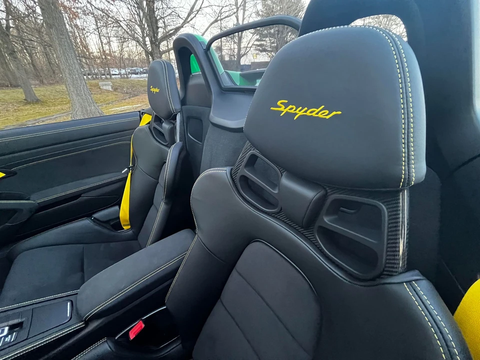 2022 Porsche 718 Boxster Spyder - Image 12 of 13